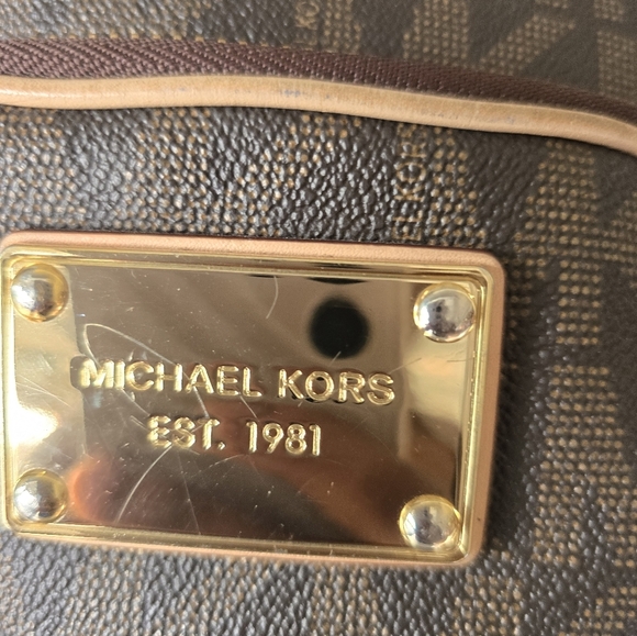 Michael Kors Brown and Tan Crossbody Bag - Picture 5 of 15